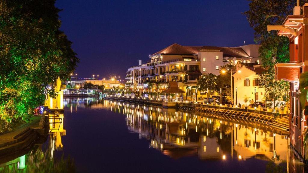 My Sweet Home Malacca Exterior photo